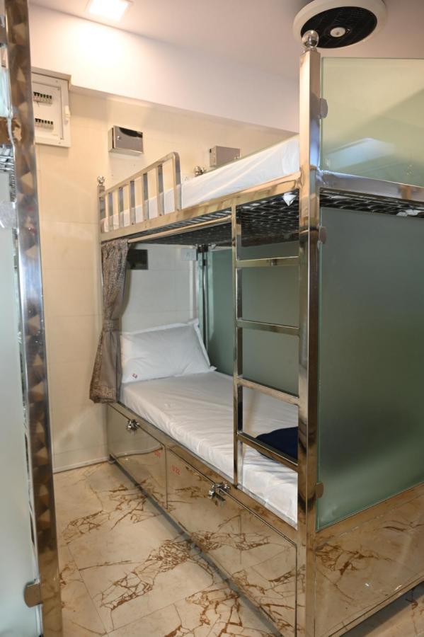 Sagar Dormitory Andheri - Nearest To Andheri Railway Station West Mumbai Bagian luar foto