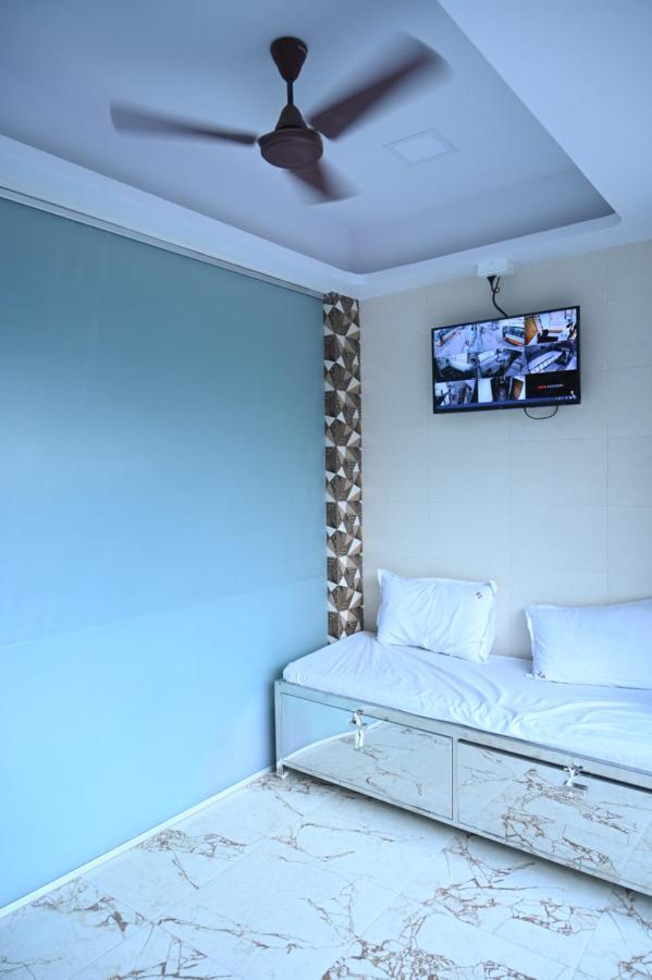 Sagar Dormitory Andheri - Nearest To Andheri Railway Station West Mumbai Bagian luar foto