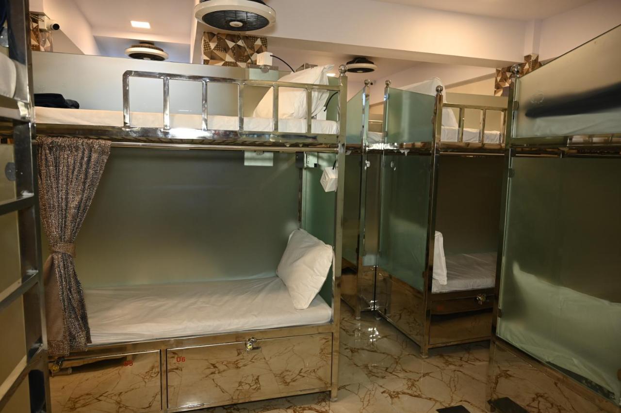 Sagar Dormitory Andheri - Nearest To Andheri Railway Station West Mumbai Bagian luar foto
